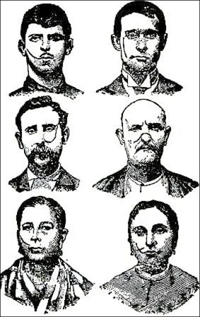 Quel nom portait l'ancienne coiffure papale, un bonnet en velours ou satin ?