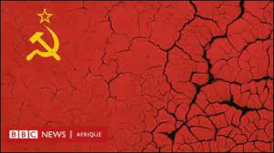 Qui était le dirigeant de l'URSS au moment de sa chute en 1991 ?