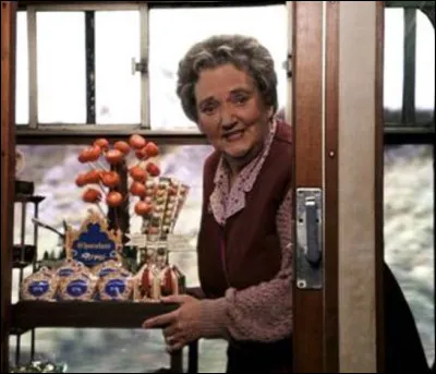 Quelle friandise du Poudlard Express Harry go&ucirc;te-t-il en premier ?