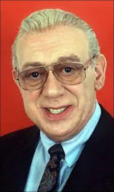 Né le 26 mai 1923 à Wuppertal (Allemagne), Horst Tappert reste célèbre dans son rôle de l'inspecteur Derrick de 1974 à 1998. Après sa mort, le 13 décembre 2008, on a découvert qu'il avait fait partie de la Waffen-SS, mais dans quelle division ?