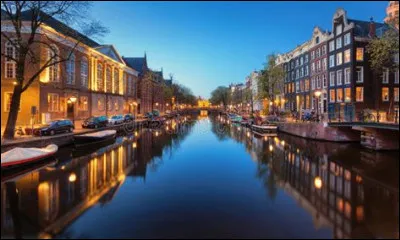 Laquelle de ces villes est la capitale du royaume ?