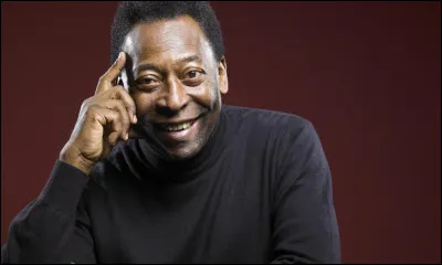 Décembre : Quelle affirmation est vraie concernant Edson Arantes do Nascimento alias Pelé ?