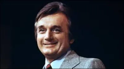 Février : En 1967, Dominique Paturel a incarné un héros de roman de cape et d'épée appelé Lagardère. Quel auteur a créé ce personnage ?