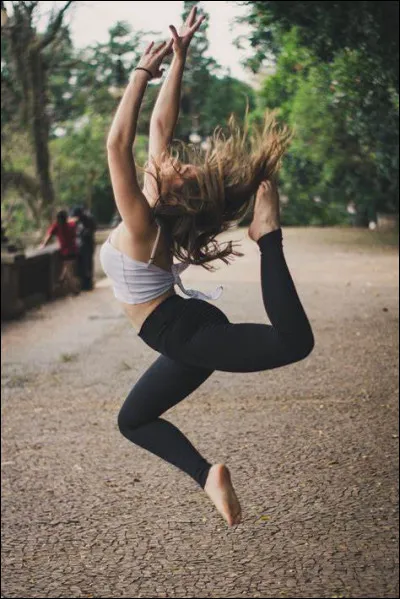 A quel violoniste attribue-t-on généralement la création du cha-cha-cha ?