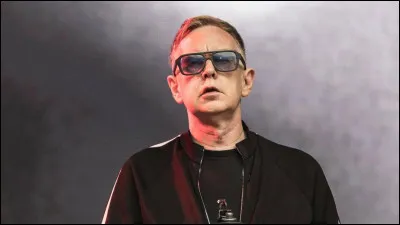 Qui est l'homme sur la photo ?