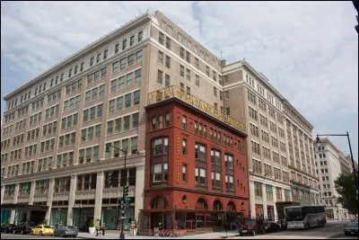 Sport : Comment s'appelle l'équipe de Basketball de Washington ?