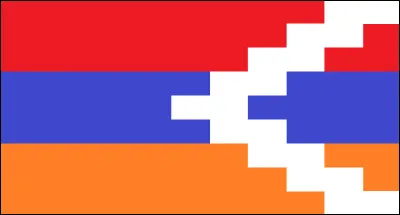 Quel est ce drapeau dont le territoire a été l'objet de revendications de longue date de la part de l'Arménie et de l'Azerbaïdjan, mais a finalement été attribué à ce dernier à la suite de la guerre de 2023 ?