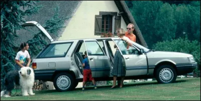 Ce break, sur la base de la Renault R21, avait un nom évoquant les grands espaces. Quel est son nom commercial ?