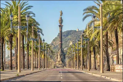 Monument : &Agrave; qui est d&eacute;di&eacute; ce mirador ?