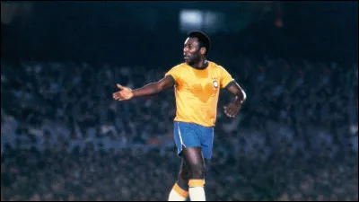 Combien de buts marque-t-il au total lors des 4 éditions de la Coupe du Monde auxquelles il a participé ?