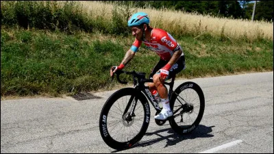 Comment surnomme-t-on le coureur dernier du Tour de France ?