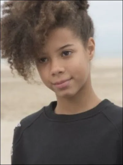 Qui interprète le rôle de Yoli ?