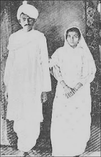 Qui est Kastürbā affectueusement surnommé "Ma" par les Indiens ?