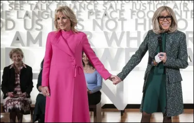 Ces deux femmes de président ont un point commun, elles étaient enseignantes. Qui est la femme à gauche ?