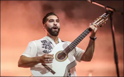 Quel est le titre du disque que Kendji Girac a sorti en 2022 ?