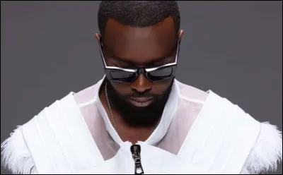 Laquelle de ces propositions correspond au titre de l'album que Gims a sorti en 2022 ?