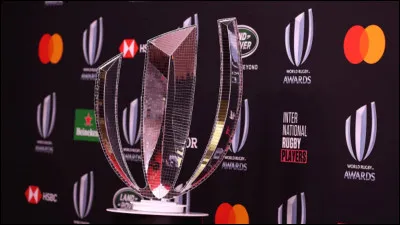 Quel joueur remporte le World Rugby récompensant le meilleur joueur de l'année 2022 ?
