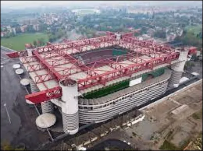 Sport : combien de Ligue des champions a remporté l'AC Milan, l'équipe de football milanaise ?