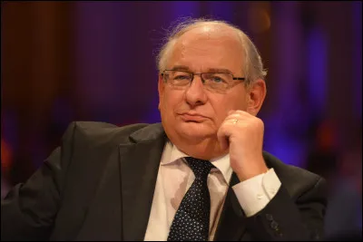Michel Delebarre, mort le 9 avril 2022, député puis sénateur du Nord, sept fois ministre sous la présidence de Mitterrand, a été pendant 25 ans (1989-2014) maire d'une ville :
