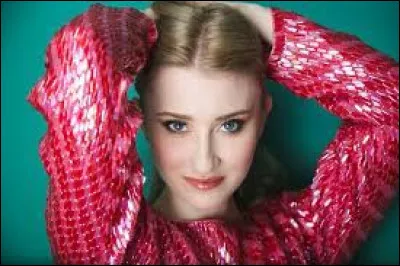 Quel est le nom de cette actrice ?