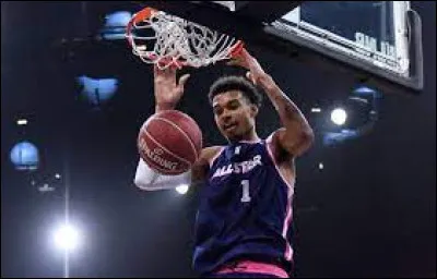 Combien mesure le basketteur français Victor Wembanyama ?