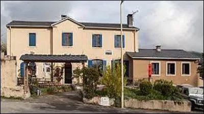 Nous partons maintenant à Artigues, Petit village Ariégeois de 42 habitants, situé dans l'ex région ...