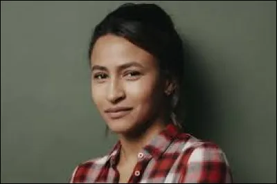 Qui interprète le rôle d'Agnès ?