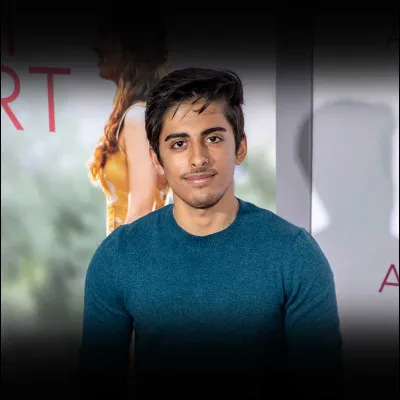 Qui interprète le rôle de Ravi ?