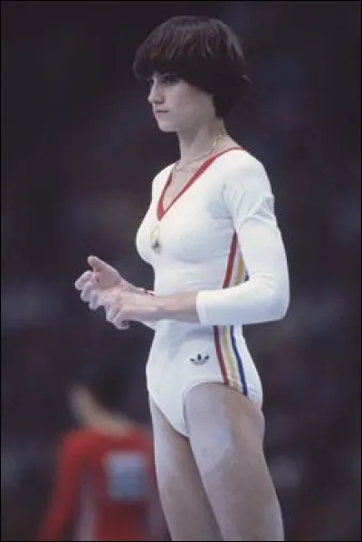 A-t-elle obtenu la nationalité de ce pays à son arrivée ?