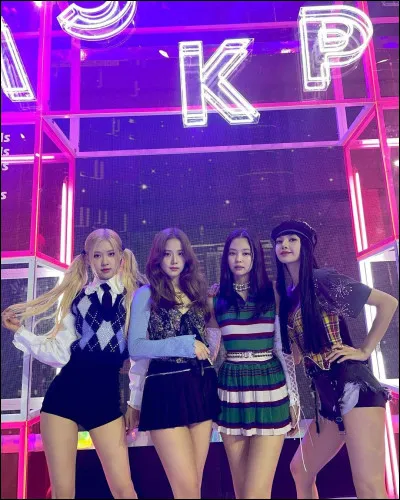 Quelle tenue de Blackpink pr&eacute;f&egrave;res-tu ?