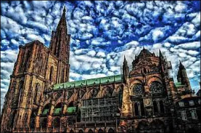 Dans quelle ville se trouve cette jolie cathédrale ?