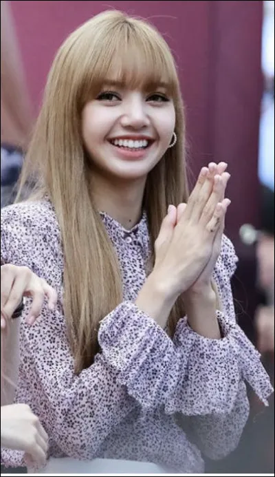 Comment s'appelle-t-elle ?