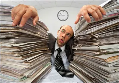 Quel est le pourcentage d'enfants de 5 à 14 ans économiquement actifs en Afrique subsaharienne au XXIe siècle ?