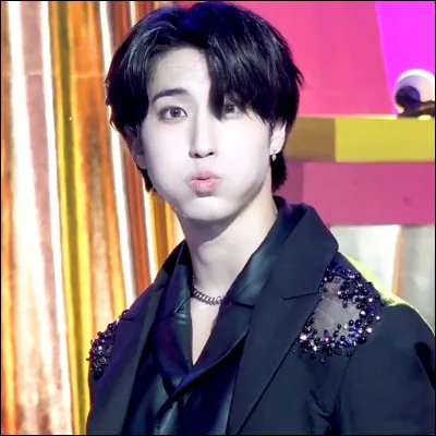 Quels membres font partie des 3Racha ? (Choix multiples)