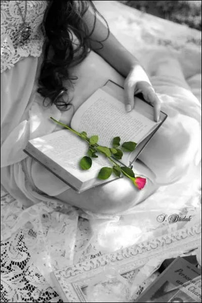 Quel écrivain a publié le roman "Les Choses" ayant obtenu le prix Renaudot en 1965 ?