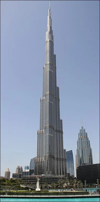 Dans quel pays se trouve la Burj Khalifa, la tour la plus haute du monde ?