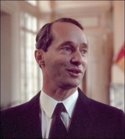 Qui est l'épouse de Charles-Hugues de Bourbon-Parme ?