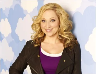 Qui interprète le rôle d'Amy ?