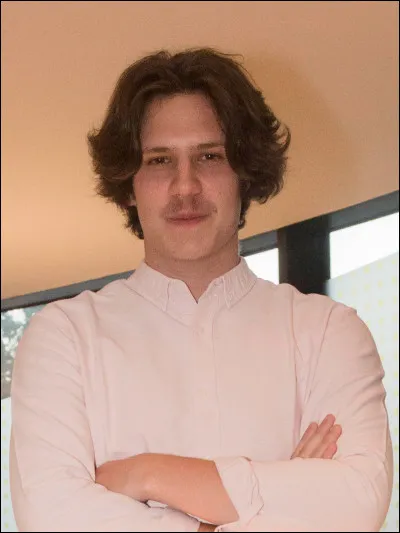 Qui interprète le rôle de Jules ?