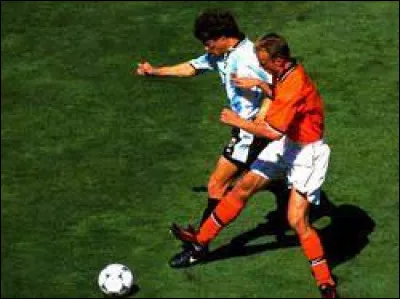 Quel fut le score entre les Pays-Bas et lArgentine ?