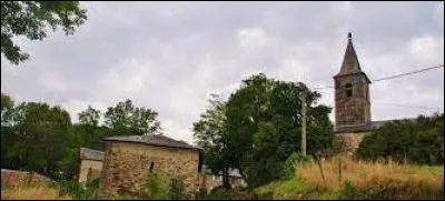 Commune Tarnaise, rattachée à Lacaze, Saint-Pierre-de-Combejac se situe en région ...