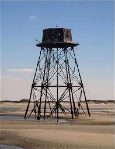 Quelle séparation marque le phare de Walde, dans les Hauts-de-France ?