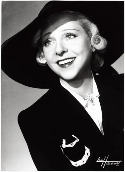 Complétez le titre du livre de Robert Silverberg, "la Reine..."