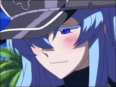 De qui est amoureuse Esdeath ?