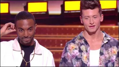 Complète les paroles de la chanson "Écris l'histoire" interprétée par Chris, Léa et Stanislas : 
"Écris l'histoire
Tout c'que tu voudras entre mes lignes
Ton territoire étendu si loin sur le mien
Écris l'histoire"