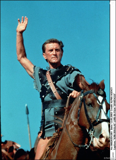 "Spartacus", film sorti en 1960, avec notamment Kirk Douglas, Laurence Olivier et Tony Curtis, met en scène la grande révolte des esclaves en 71 av. J-C. : quel cinéaste en est le réalisateur ?