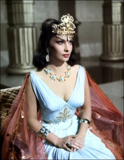 Dans "Salomon et la reine de Saba", de King Vidor, sorti en 1959, quel acteur est Salomon, aux côtés de Gina Lollobrigida ?