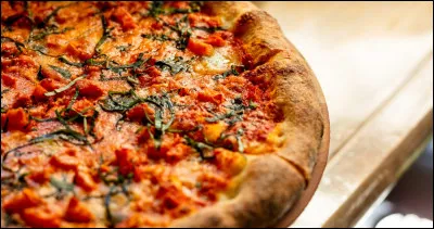 Quel est l'ingr&eacute;dient principal de la pizza Margherita ?