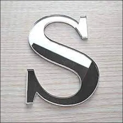 Dans quel département français se situe la ville de Soissons ?