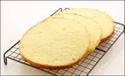 Le biscuit Joconde est composé de poudre d'amandes et de blancs en neige, de farine, de sucre et de beurre.